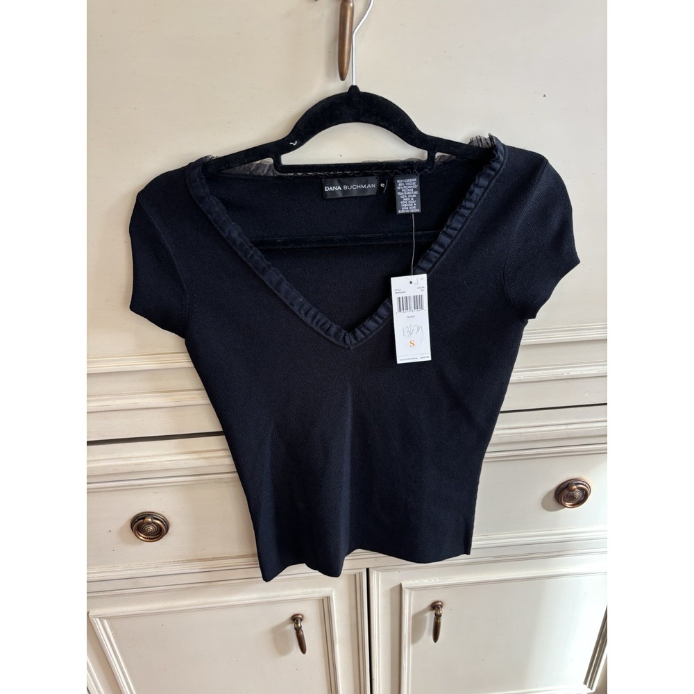 Dana Buchman NWT Black Short Sleeve Vneck Ruffle Trim Casual‎ Basic Small